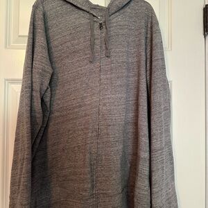Sonoma Woman’s Gray zip Up sweatshirt size xxl